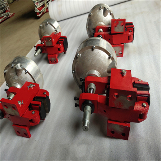 什么是鉗盤式制動器？